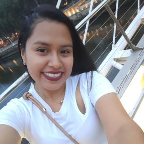 Nicol, Babysitter in Bilbao