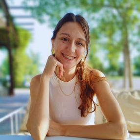 Sofía Sol, Babysitter in la Nucia