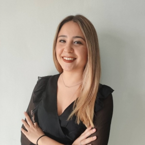 Beatriz, Babysitter in Écija