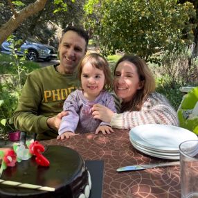 Adriana, Familia en Olías del Rey