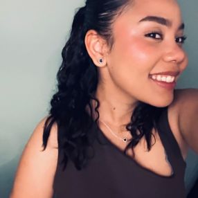Lissette, Niñera o canguro en Ibarra