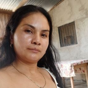Lismara, Babysitter in Algorta