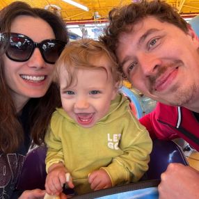 Lavinia, Familia en Barcelona