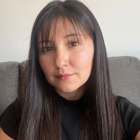 Brenda, Babysitter in Binissalem