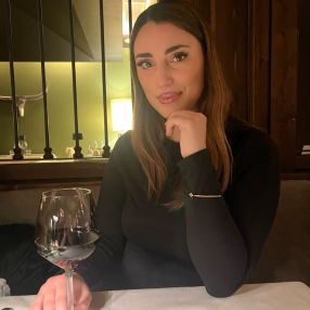 Alessia, Niñera o canguro en Adeje