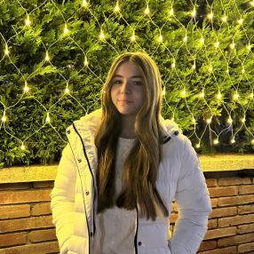 Ainara, Niñera o canguro en Santa Coloma de Farners