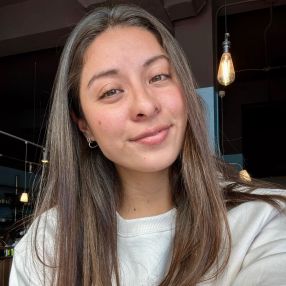 Adriana, Babysitter in Elda