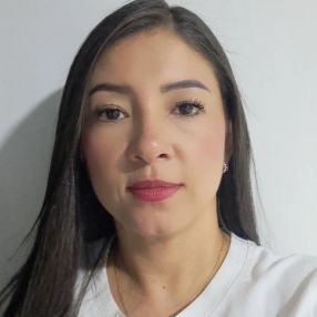 Esteffanny, Niñera o canguro en Oviedo