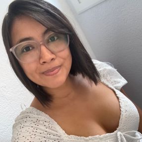 Monica Fabiola, Babysitter in Guecho