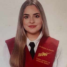 Alicia, Niñera o canguro en Jerez de los Caballeros