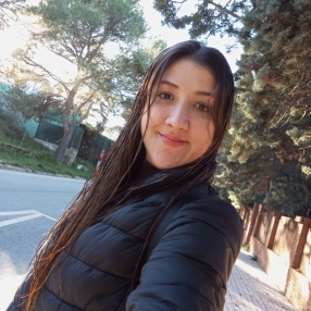 Tatiana, Babysitter in Solares