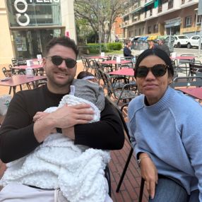 Leyanis, Familia en Barcelona
