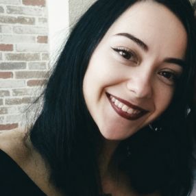 Adriana, Niñera o canguro en Cartagena