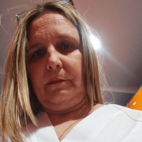 Mjosé, Niñera o canguro en Montcada