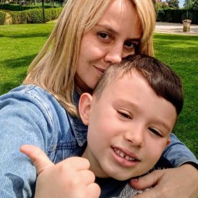 Denise, Familia en Tui