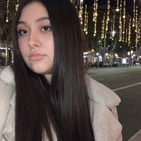 Leila, Babysitter in Sant Andreu de Llavaneres