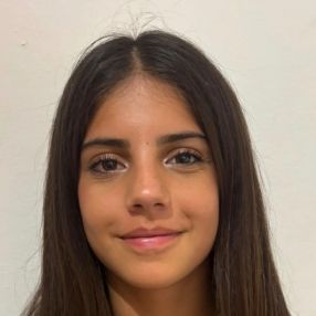 Irina, Babysitter in Maó