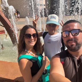 León, Family in Molina de Segura