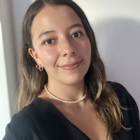 Estrella, Babysitter in Málaga