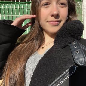 Laira, Niñera o canguro en Casalarreina