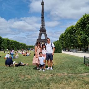 Mercedes, Familia en Valladolid