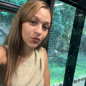 Thaisy, Babysitter in Santander