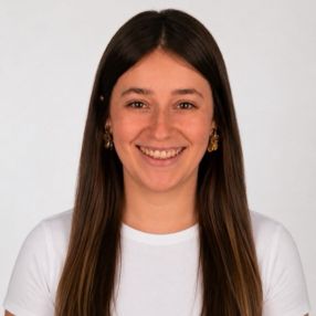 Haizea, Babysitter in Urretxu
