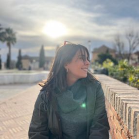 Paola athenea, Family in Jerez de la Frontera