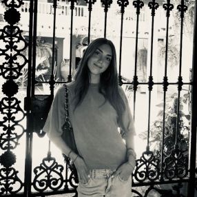 Lucía, Babysitter in Matadepera