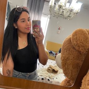 Arualaleina, Niñera o canguro en Lérida