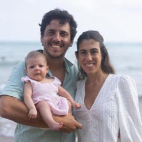 Tomás, Familia en Badalona