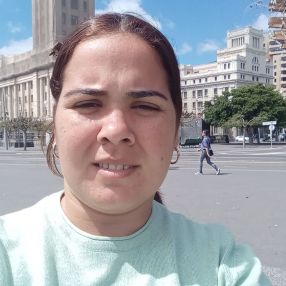 Yudielvys, Babysitter in Candelaria