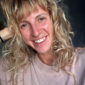 Giorgia, Niñera o canguro en Tinajo
