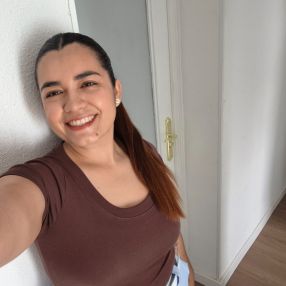 Fernanda, Niñera o canguro en Alcorcón