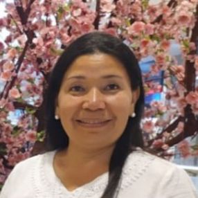 Leily Xiomara, Niñera o canguro en València