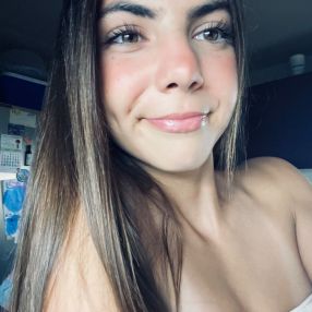 Maria Claudia, Niñera o canguro en Albatàrrec
