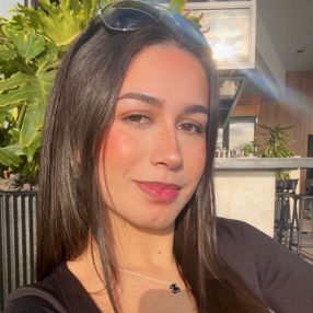 Irene, Niñera o canguro en Tegueste