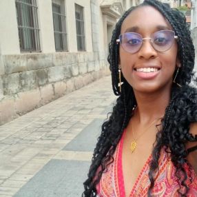 Mayra Alejandra, Babysitter in Molina de Segura