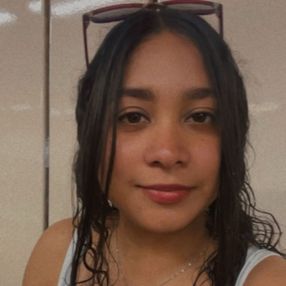 Sirey, Babysitter in Zaragoza