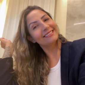 Viviane, Niñera o canguro en Alcobendas