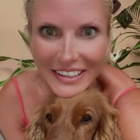 Nina, Babysitter in Camas
