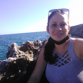 Tania, Niñera o canguro en Onteniente