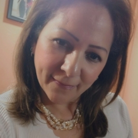 Eva, Babysitter in Balaguer
