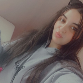 Rahma, Niñera o canguro en Astrabudúa