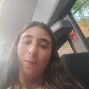 Carmen, Niñera o canguro en Gines
