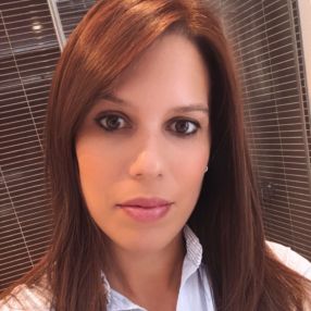 Marta, Niñera o canguro en Oleiros