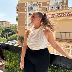 Raquel, Niñera o canguro en Marmolejo