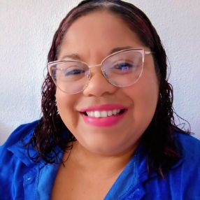 Wisneidy bleimely, Niñera o canguro en Adeje