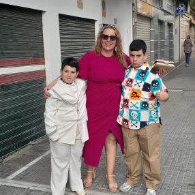 Arantxacon, Family in San Fernando