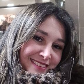 Annia, Niñera o canguro en Chilches
